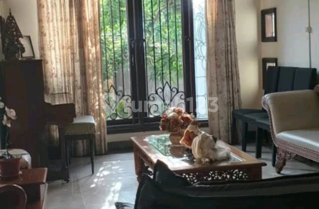 Dijual Rumah 2 Lantai Araya Surabaya 11,6M LT 410M² Rumah Hook Mewah Kawasan Elite Private Sam.a897