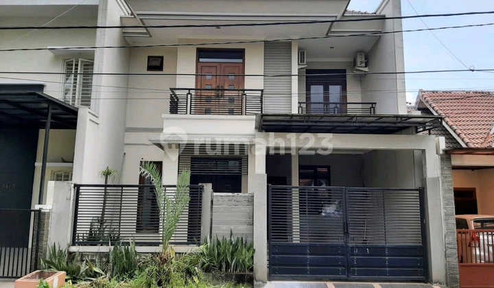 Dijual Rumah 2 Lantai Araya Surabaya 3,9M LT 135M² Bangunan Besar Lingkungan Elite Tenang Sam.a046