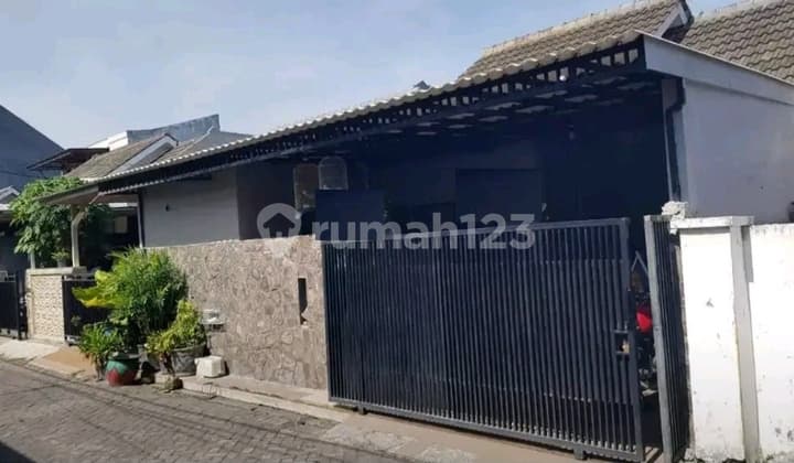 Rumah Dijual Gunung Anyar Surabaya 1 Lantai SHM Pesona Alam Strategis Surabaya Timur 3 Kamar