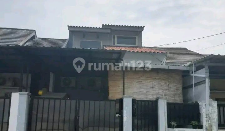 Dijual Rumah 2 Lantai Medayu Utara Rungkut 700 Jutaan 4Kt Dekat Upn Dekat Rsud Dekat Merr Ron.a523