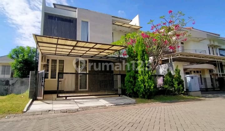 Rumah Dijual 2 Lantai San Antonio Pakuwon City 4,6M Semi Furnished LT 200M² LB 275M² Dalam Kawasan Premium Dekat Pakuwon City Mall Surabaya #Ric.a056