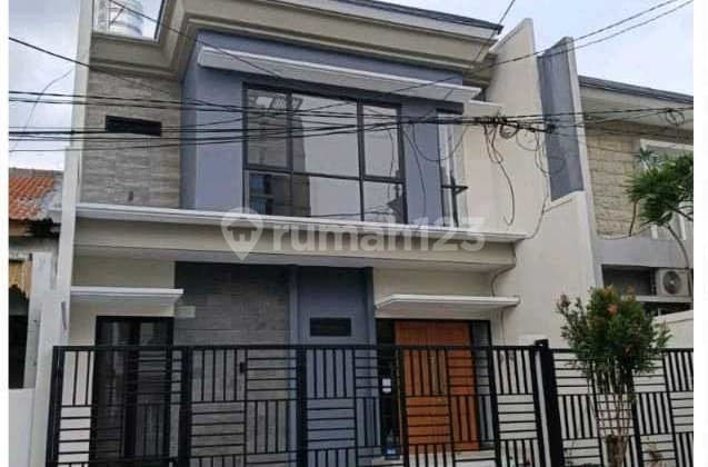 Dijual Rumah 2 Lantai Manyar Rejo 2,6M Rumah Baru Lebar 8 Hunian Modern Galaxy Mall Dharmahusada Sam.a825