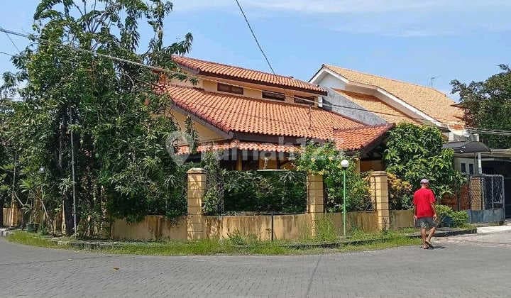Rumah Dijual Medokan Asri Timur Rungkut 2 Lantai LT 350 LB 300 4,5M Bangunan Luas Dekat Merr Its