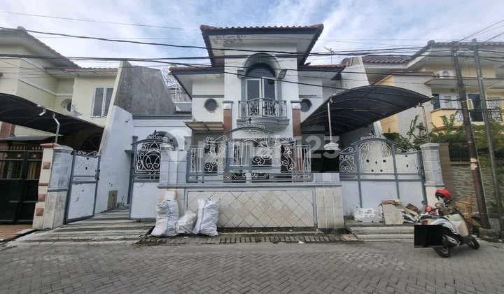Rumah Dijual 2 Lantai Mulyosari Mas Surabaya 2,6M Semi Furnished LT 174 LB 250 Carport 2 Dekat Merr Its Ron.a605