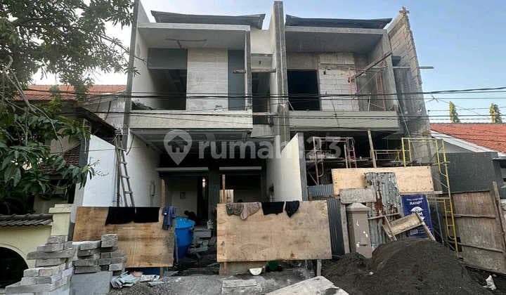 Rumah Dijual Medokan Asri 2 Lantai LT 100 LB 140 1,7M Akses Mudah Dekat Merr Its
