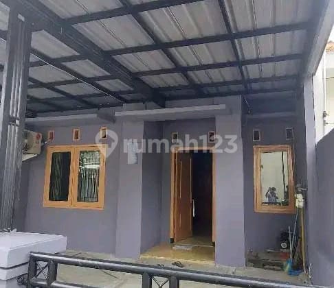 Rumah Dijual Medokan Asri Utara Rungkut 2 Lantai LT 84 LB 70 1,2M Akses Mudah Dekat Merr Its