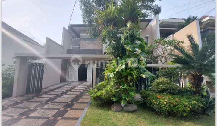 Dijual Rumah 2 Lantai Araya Surabaya 11,5M LT 375M² Bangunan Besar Finishing Premium Kawasan Elite Sam.a083