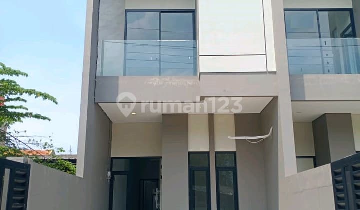 Dijual Rumah Baru 2 Lantai Tenggilis Mejoyo 1,5M LT 90 LB 145 Hunian Modern Akses Ubaya Plaza Marina Rev.a248