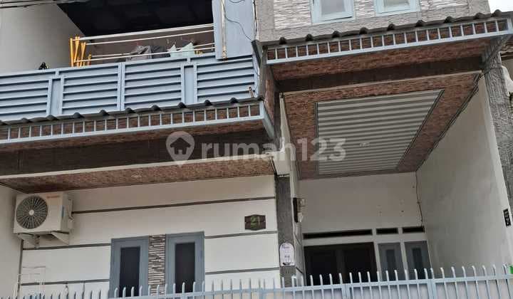 Rumah 2 Lantai Siap Huni Dekat Mall di Kelapa Dua Tangerang