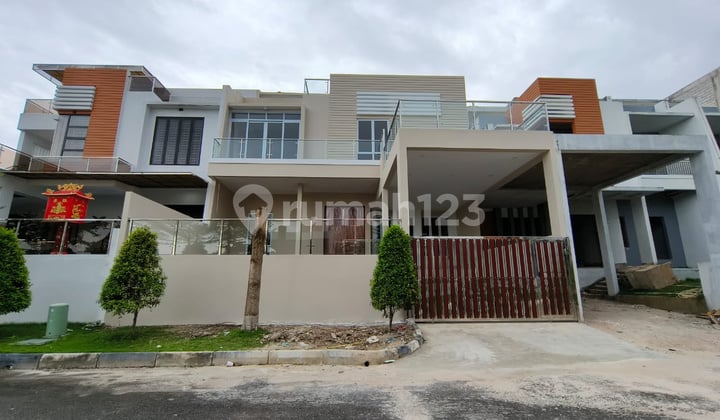 Rumah Tengah Kota ( Nagoya )