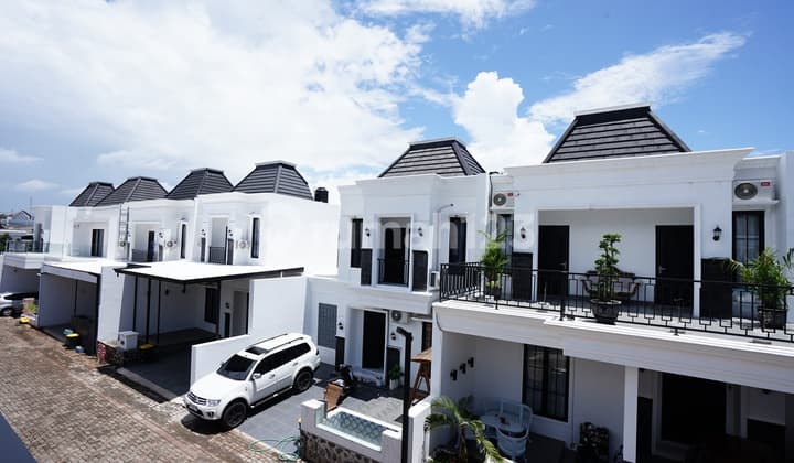 Bonus Canopy, Rumah, 2 Lantai, SHM, bisa Cicilan Bertahap