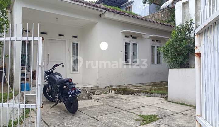 Dijual Rumah Dago Pojok Komplek Batan Dago Coblong Bandung Jawa Barat