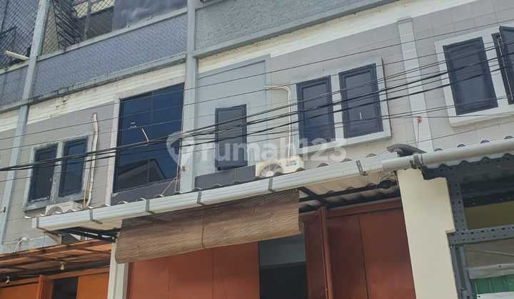 Hunian Strategis Grogol, 4 Lantai, 5Kt, Harga Nego