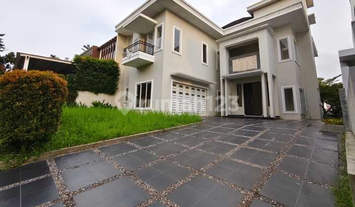 For Sale, House with Best View of Mount Salak and Mount Pancak in the Argenia Area, Sentul City