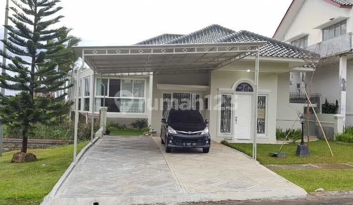 Dijual Rumah Siap Huni Best View di Cluster Prestigious Sentul City