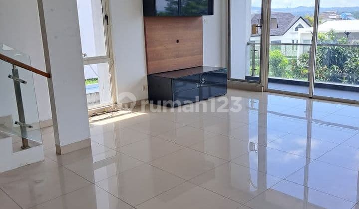 Dijual Rumah Luas Cluster Hiltop Sentul City