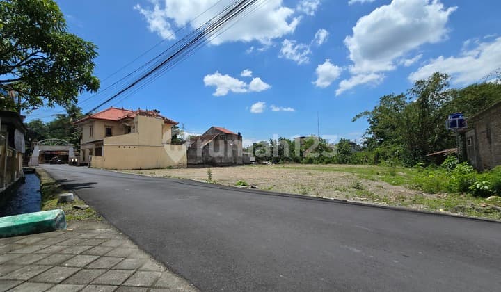 Tanah, SHM, Dekat Pusat Perbelanjaan, bisa Cicilan Bertahap