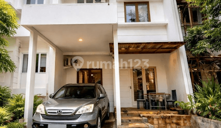 Rumah, 2 Lantai, SHM, di Limo