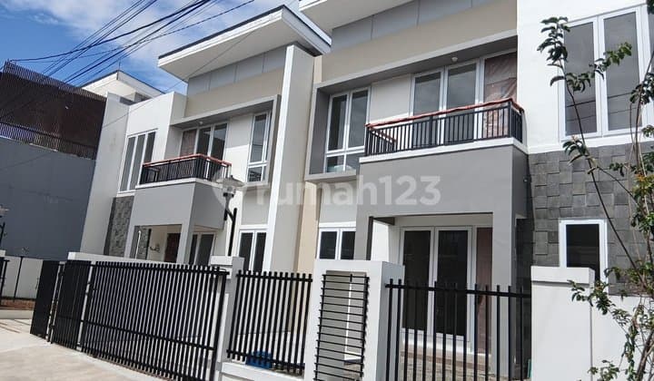 2-Story House Ready Stock Only 3 Minutes to Toll Gate