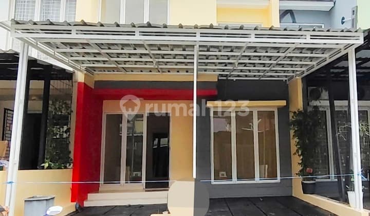 Rumah Siap Huni Lokasi Strategis, Dekat dengan Fasilitas Pendidikan, Kesehatan, Pusat Perbelanjaan, dan Akses Transportasi.