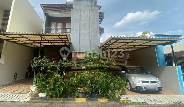 Fully Furnished House in a Strategic Residential Location Near UGM Campus, Sendangadi, Mlati, Sleman