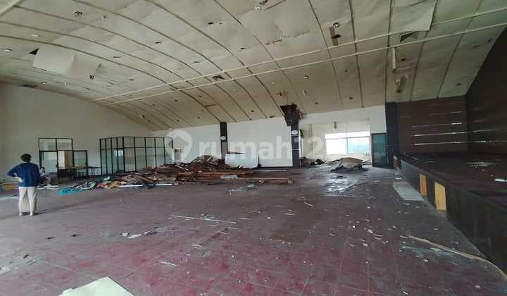 Spacious Commercial Space in the Business Center at Jl. Urip Sumoharjo Klitren, Gondokusuman, Yogyakarta