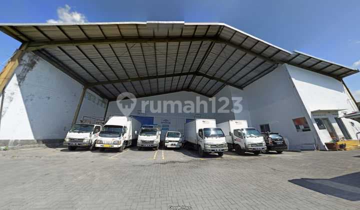 Gudang Strategis 2000 Meter Persegi di Ring Road Barat Gamping Akses Premium & Area Luas, Banyuraden, Gamping, Sleman