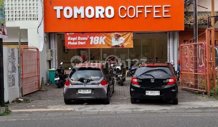 1-Story Shophouse in Seturan Raya, Caturtunggal, Depok, Sleman, Yogyakarta