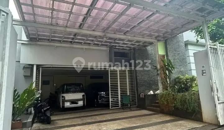 Hunian Eksklusif Kavling Al - Duren Sawit, Ada Private Pool!