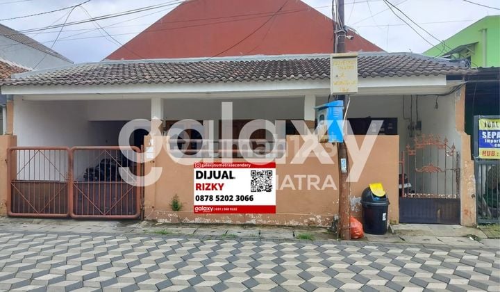 Rumah di Wonoboyo Surabaya. Posisi Rumah Depan Taman