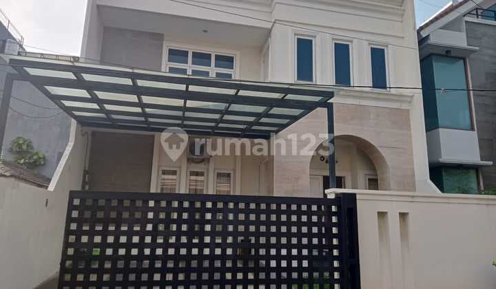 Rumah Bagus 3 Lantai Lokasi Strategis di Sunter