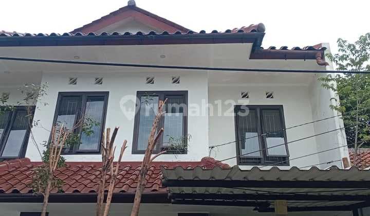 Sell a House with Complete Facilities & Furniture - Located in Dijalandurma