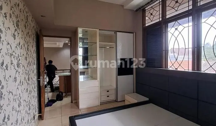 Disewakan Rumah Luas dan Kokoh di Sayap Turangga Buah Batu Dekat dengan Pusat Perbelanjaan &Sekolah