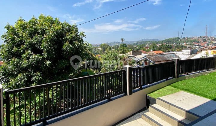 Dijual Rumah Siap Hunijl Ngamprah Sukatani ( Dekat Kcik dan Hegar Manah Wedding) Kbbcocok untuk Kost Kostan