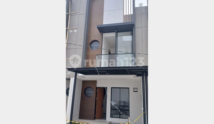 For Sale: House in Sapporo Residence, Pantai Indah Kapuk 2