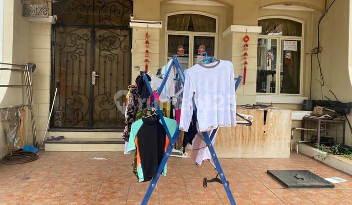 2-Story House in Area Citra 2