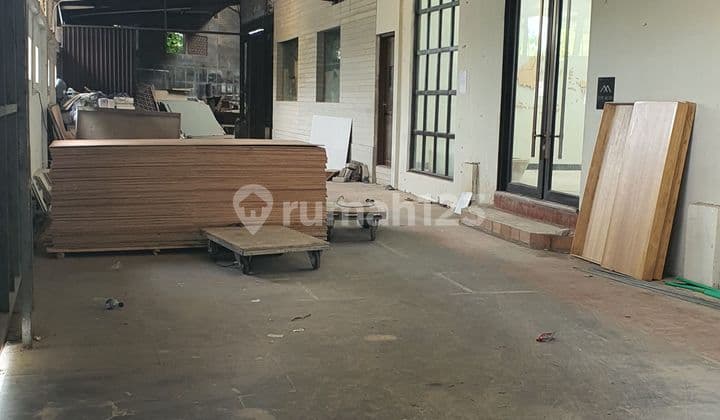 Dijual Gudang Strategis Karang Tengah Dekat Puri Mansion