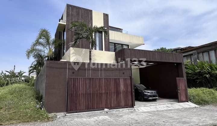 Brand New Minimalist Villa @ Cemagi, Bali
