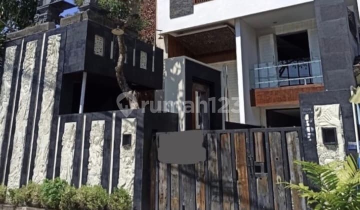 2-Story House on Moh Yamin, East Denpasar