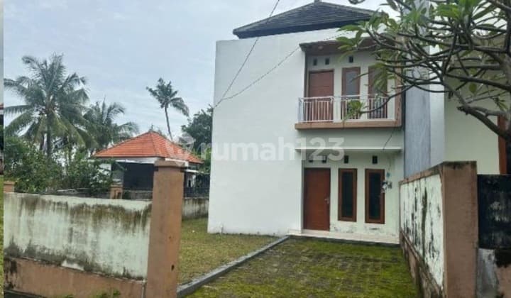 Elite 2-Story House in Panji Executive Housing Complex, Sukasada
