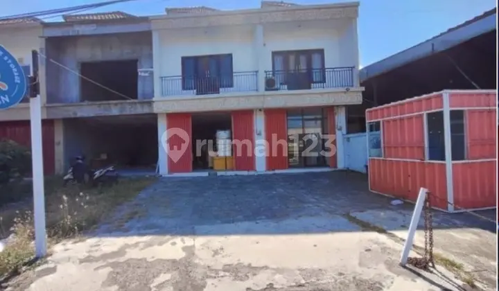 Shophouse in Renon, Denpasar
