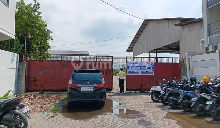 Warehouse Land for Sale in Romokalisari, 1.1 Hectares. Already Filled and Fully Fenced.