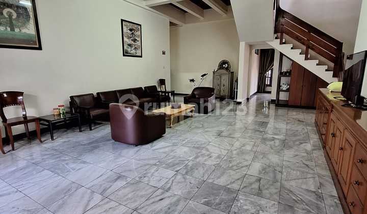 Siap Huni, Rumah, 2 Lantai, SHM, Bebas Banjir