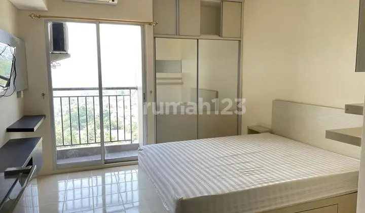 Apartemen Semi Furnished Dijual Cepat bisa Nego di Serpong