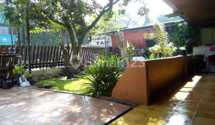 Siap Huni, Rumah, 2 Lantai, SHM, Dekat Fasilitas Kesehatan, Bebas Banjir,