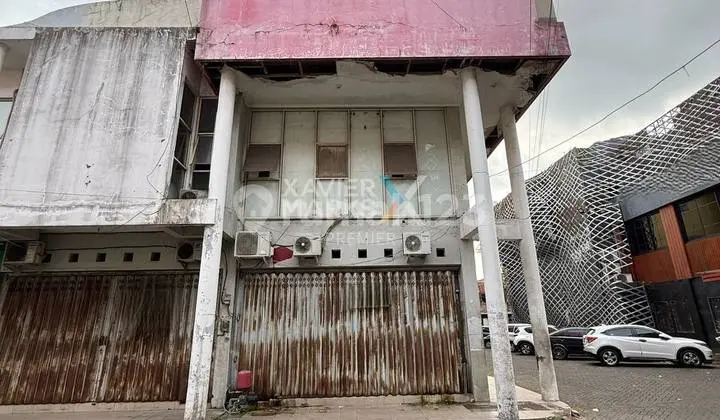 For Sale Hook Position Shophouse on Candi-Candi Street, Lowokwaru, Malang