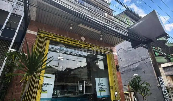 For sale: Shophouse on Jalan Gajayana, Ketawangede, Lowokwaru Malang (Yellow)