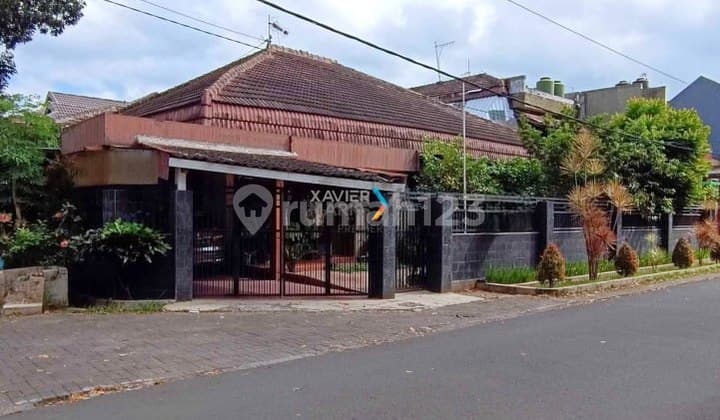 Dijual Rumah Plus Kost Posisi Hook Daerah Jalan Veteran, Klojen Malang