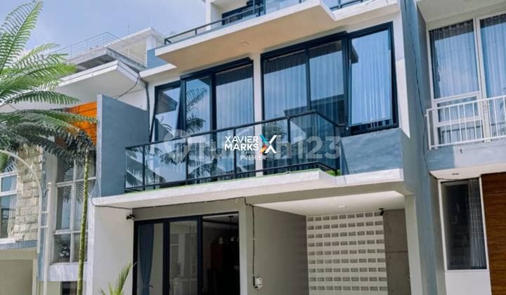 Dijual Villa 3 Lantai Siap Huni Full Furnish, di Oro-Oro Ombo Kota Wisata Batu Dekat Jatim Park Ii