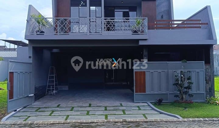 For Sale: Brand New Modern House with Rooftop, Complete with Golf Area View, Araya Malang